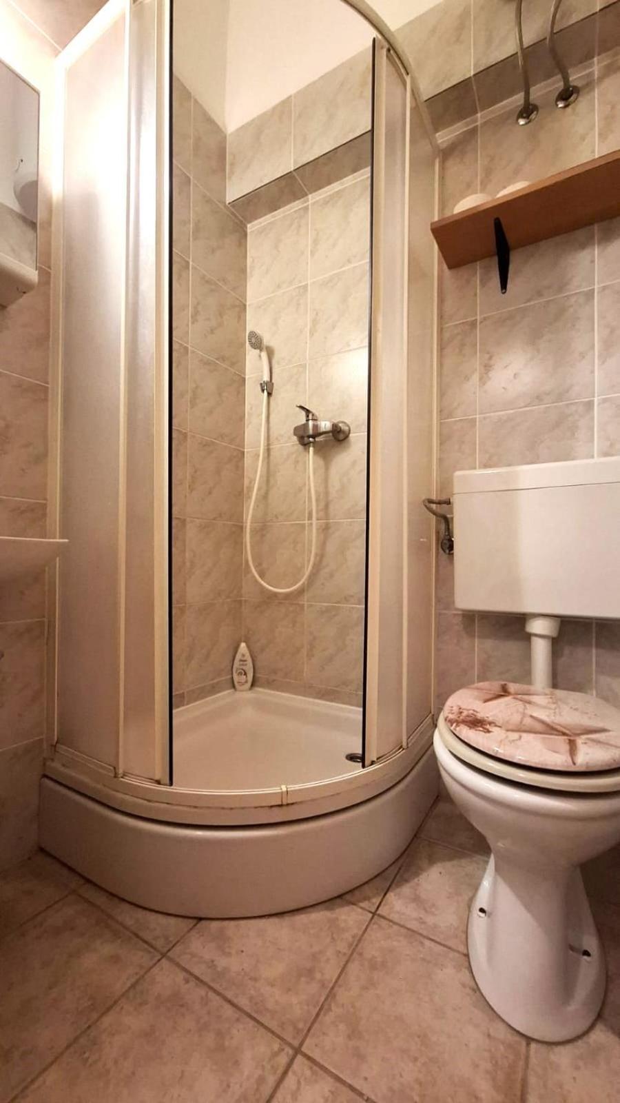 Apartman Karin Donji Karin Dış mekan fotoğraf